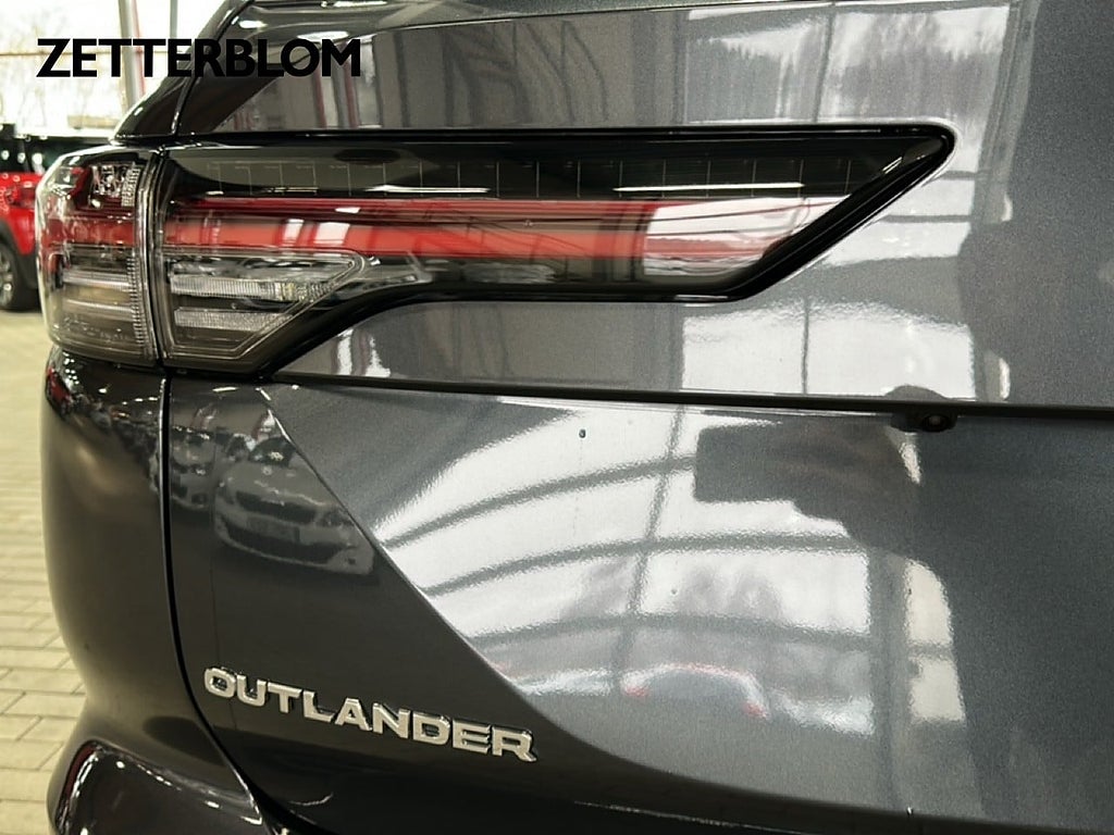 Kombi Mitsubishi Outlander 22 av 23