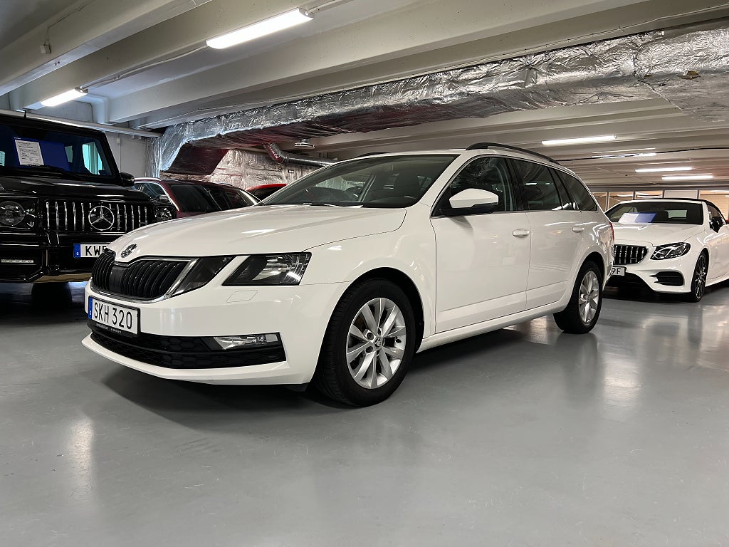 Skoda Octavia Kombi 1.0 TSI Värmare Drag 1 Ägare Euro 6