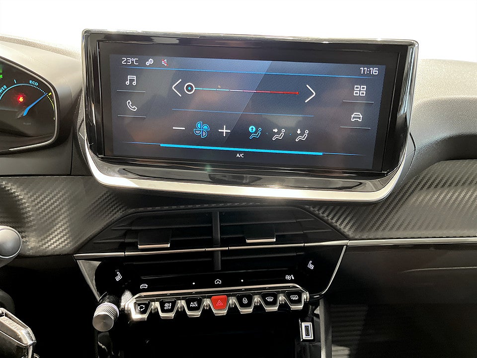 Bild på Peugeot 208 Style Hybrid 100hk Aut CARPLAY BACKSENSORER