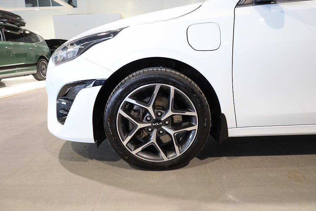 Kia Ceed Sportswagon Plug-in Hybrid Advance Plus 2 Pano Navi