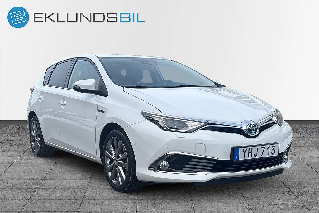 Toyota Auris 2016