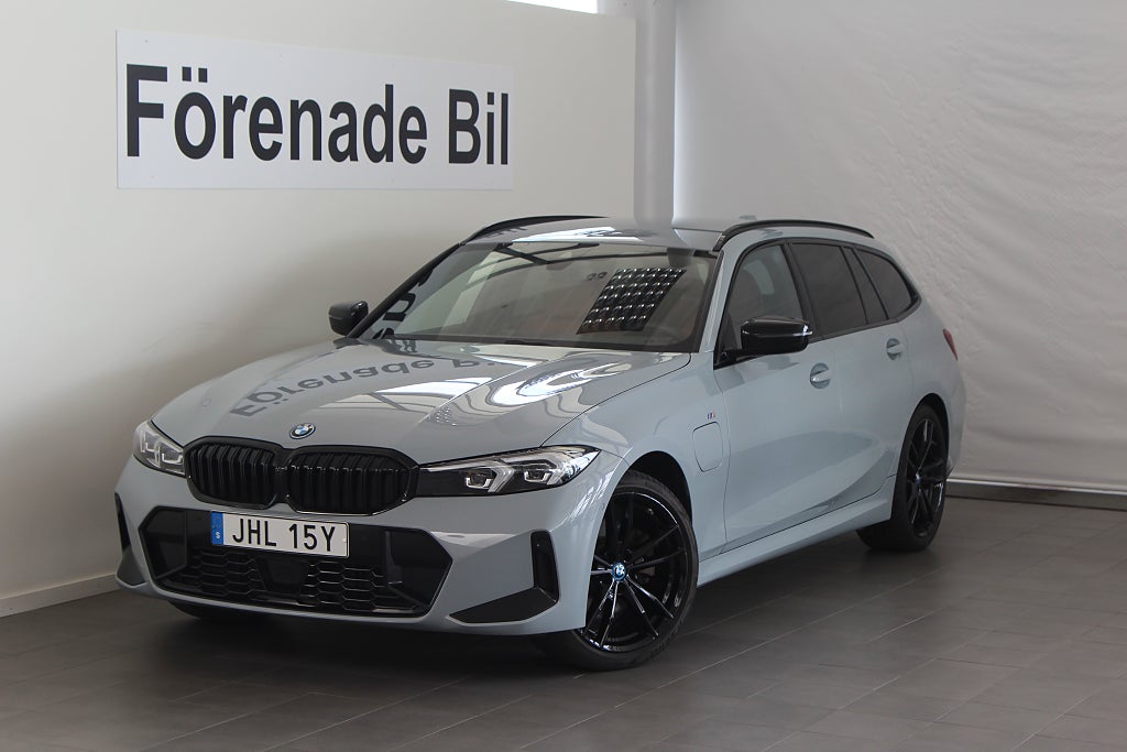 BMW 330e xDrive Touring M Sport Rattv Adptfarth HK 4,95%