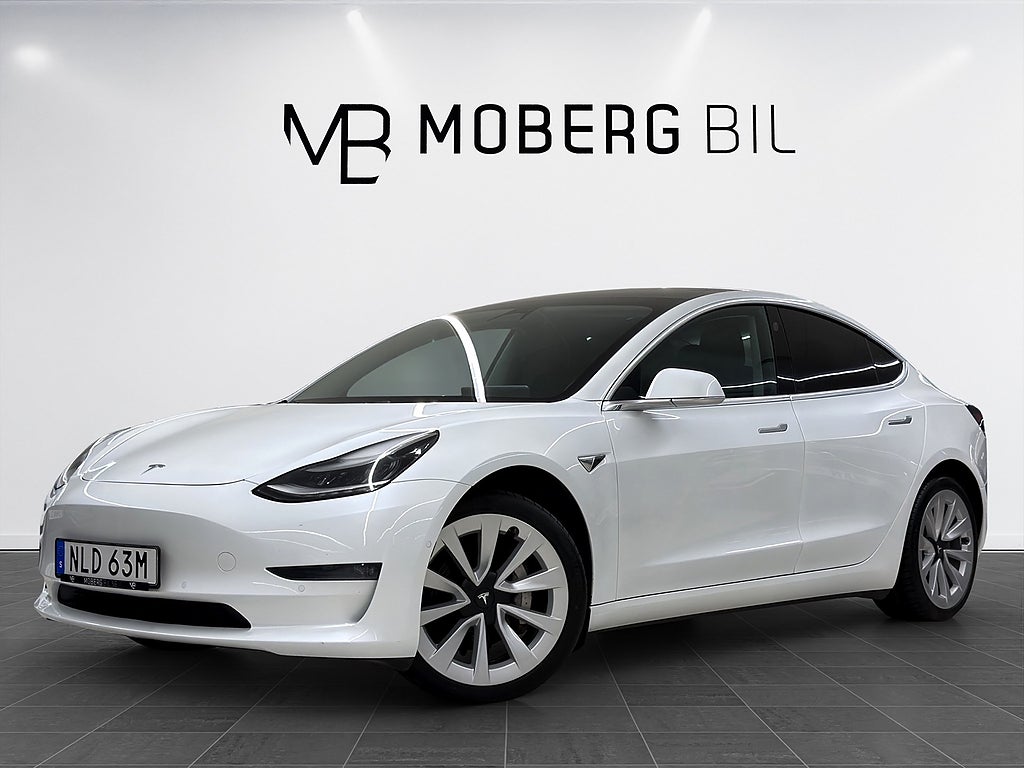 Tesla Model 3 Long Range 440hk Pano Läder B-Kamera Elstol MOMS !KAMPANJ!