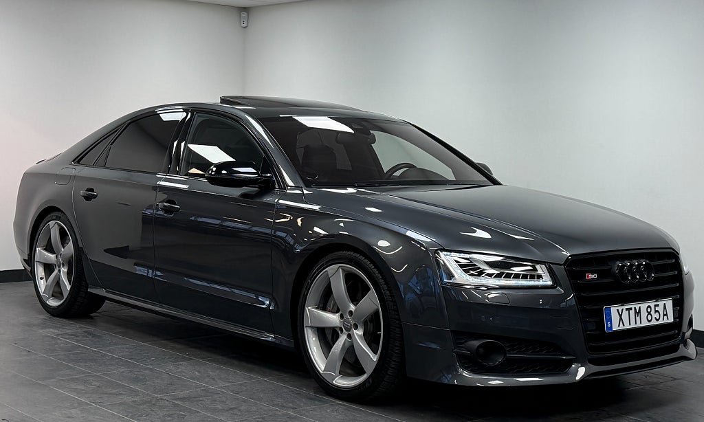 Audi S8 Plus 4.0 V8 Q *Carbon*Keramiska*Taklucka*Bose*Se Spec
