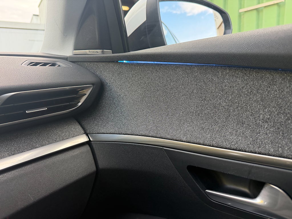 Peugeot 3008 1.2 PureTech 130 Allure Euro 6 / 12 MÅNADERS GARANTI
