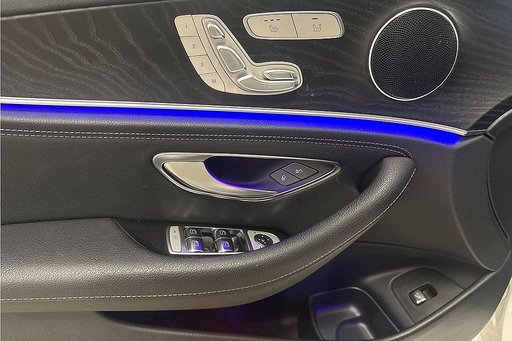 Mercedes-Benz E 300 de, AMG, fr 2,95%, 12mån garanti