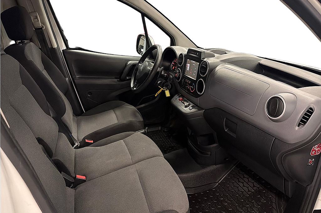 Citroën Berlingo Van 1.6 BlueHDi, Inredning, Kamrem bytt