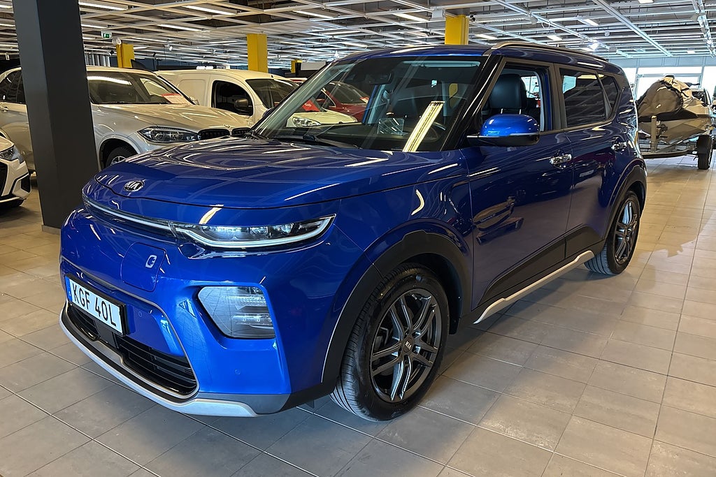 Kia Soul e- 64 kWh GLS/NAV/HuD/Skinn/Elstolar