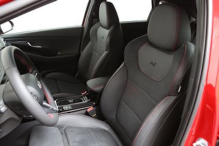 Halvkombi Hyundai i30 20 av 26