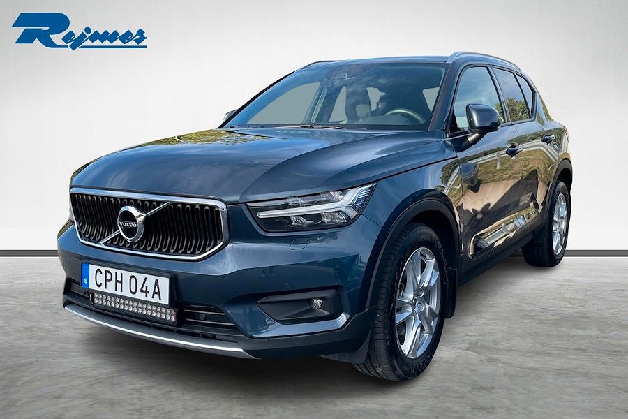 Volvo XC40 B4 FWD Bensin Momentum Advanced SE