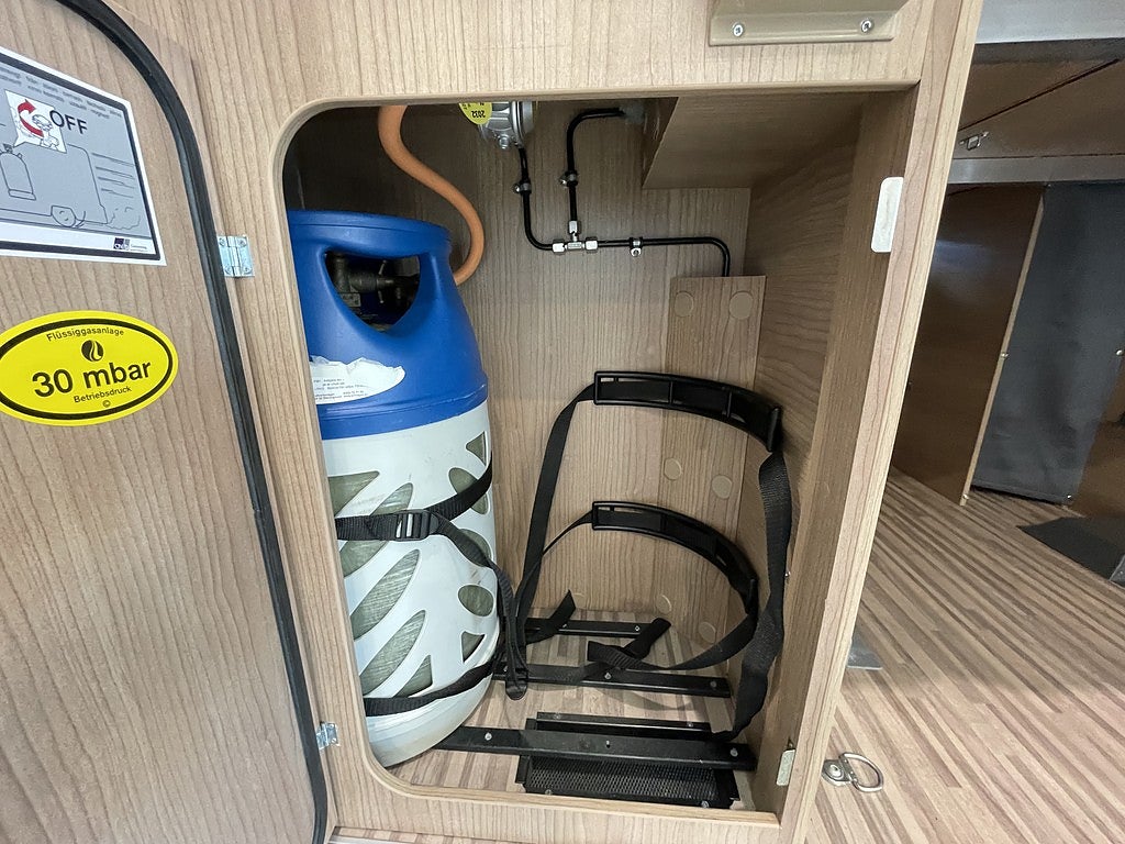 Carthago Malibu Van Charming GT Skyview 600 DB /Under 6m/4000kg totalvikt - Carthago
