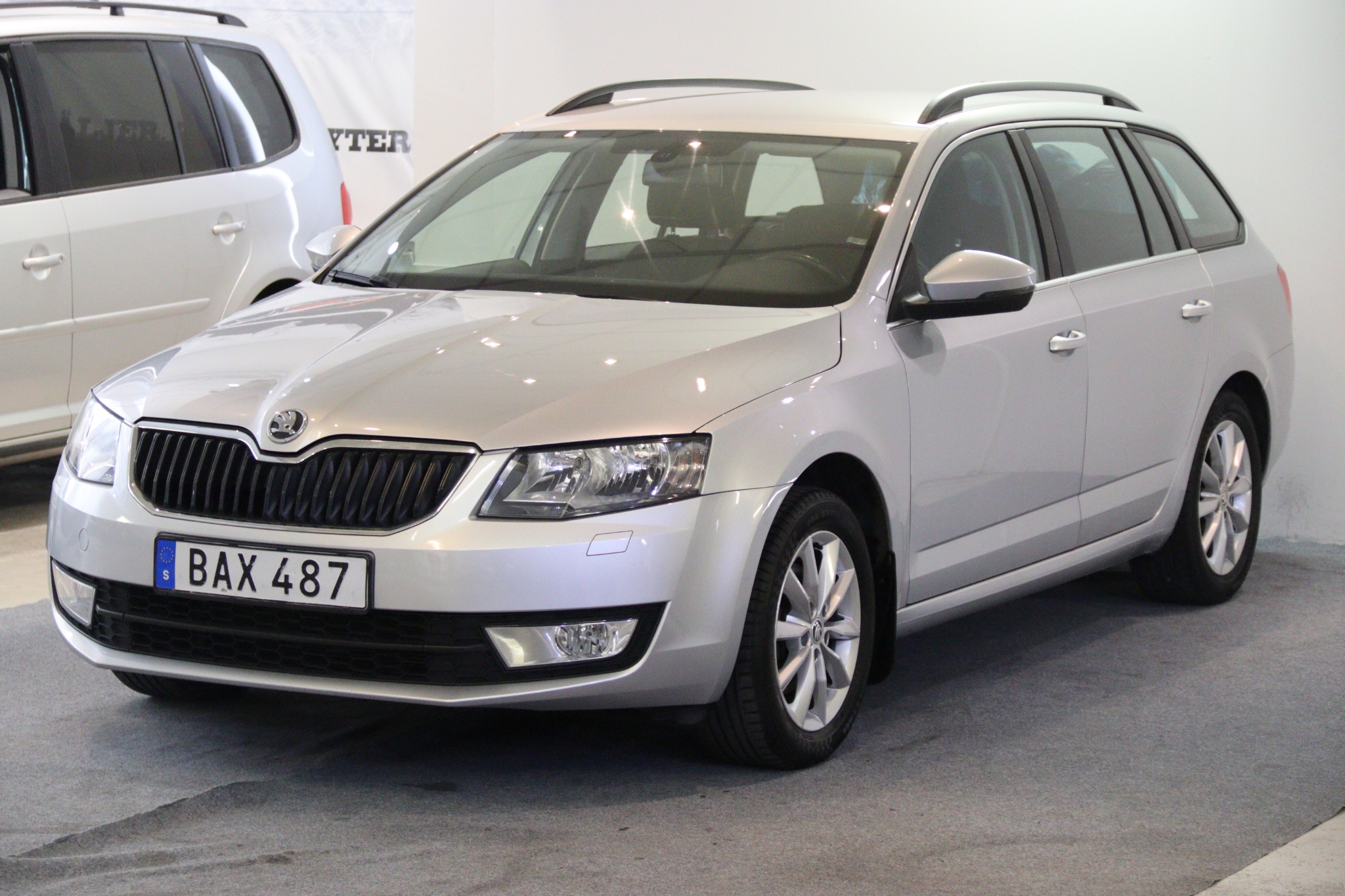 Skoda Octavia, kuva 5/18