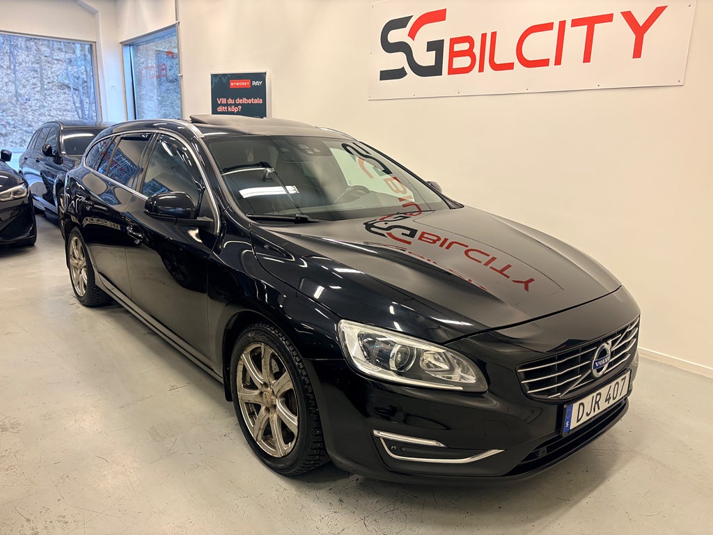 Volvo V60 D4 AWD GEARTRONIC SUMMUM FACELIFT TAKLUCKA BACKKAMERA