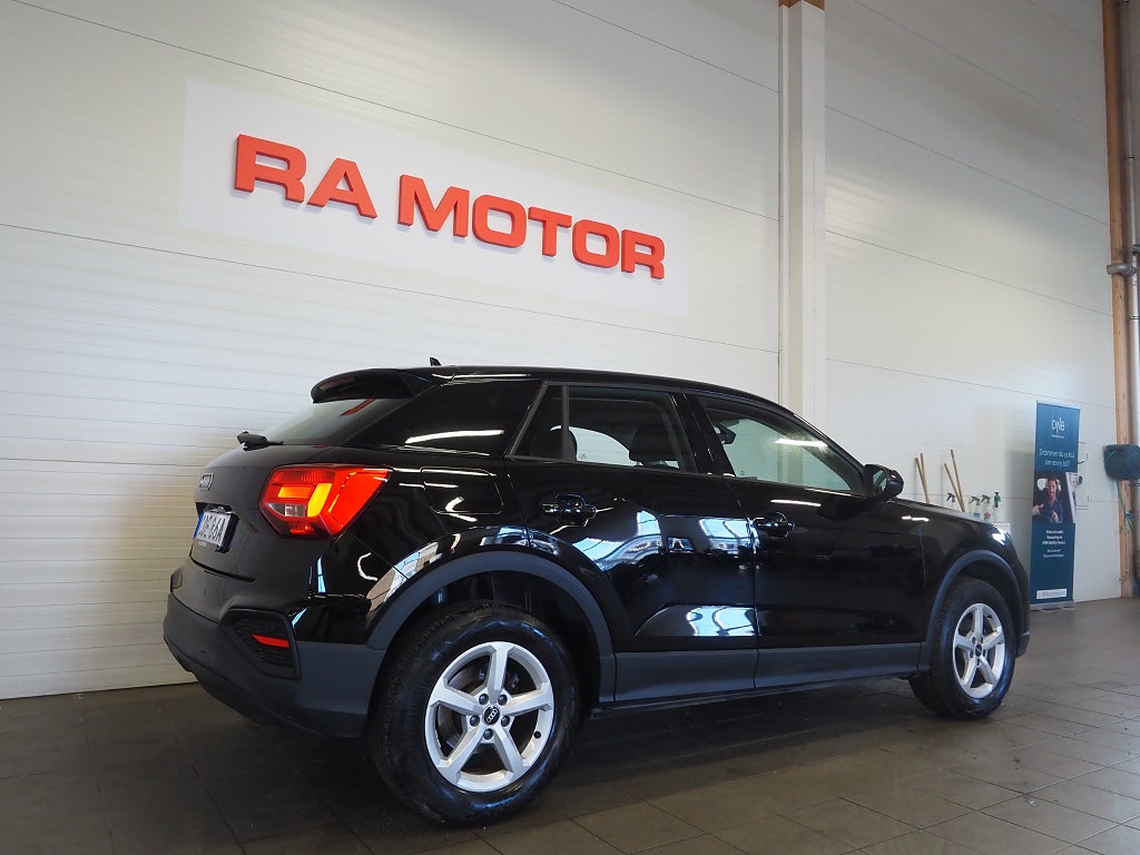 Audi Q2 35 TFSI 150hk S-Tronic | Backkamera | Låga mil | 2023