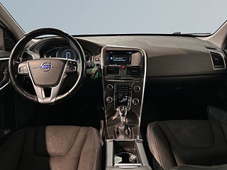 Volvo XC60 D4 Geartronic Business Ed. Drag Mvärm Dvärm S/V-hjul – bild 8