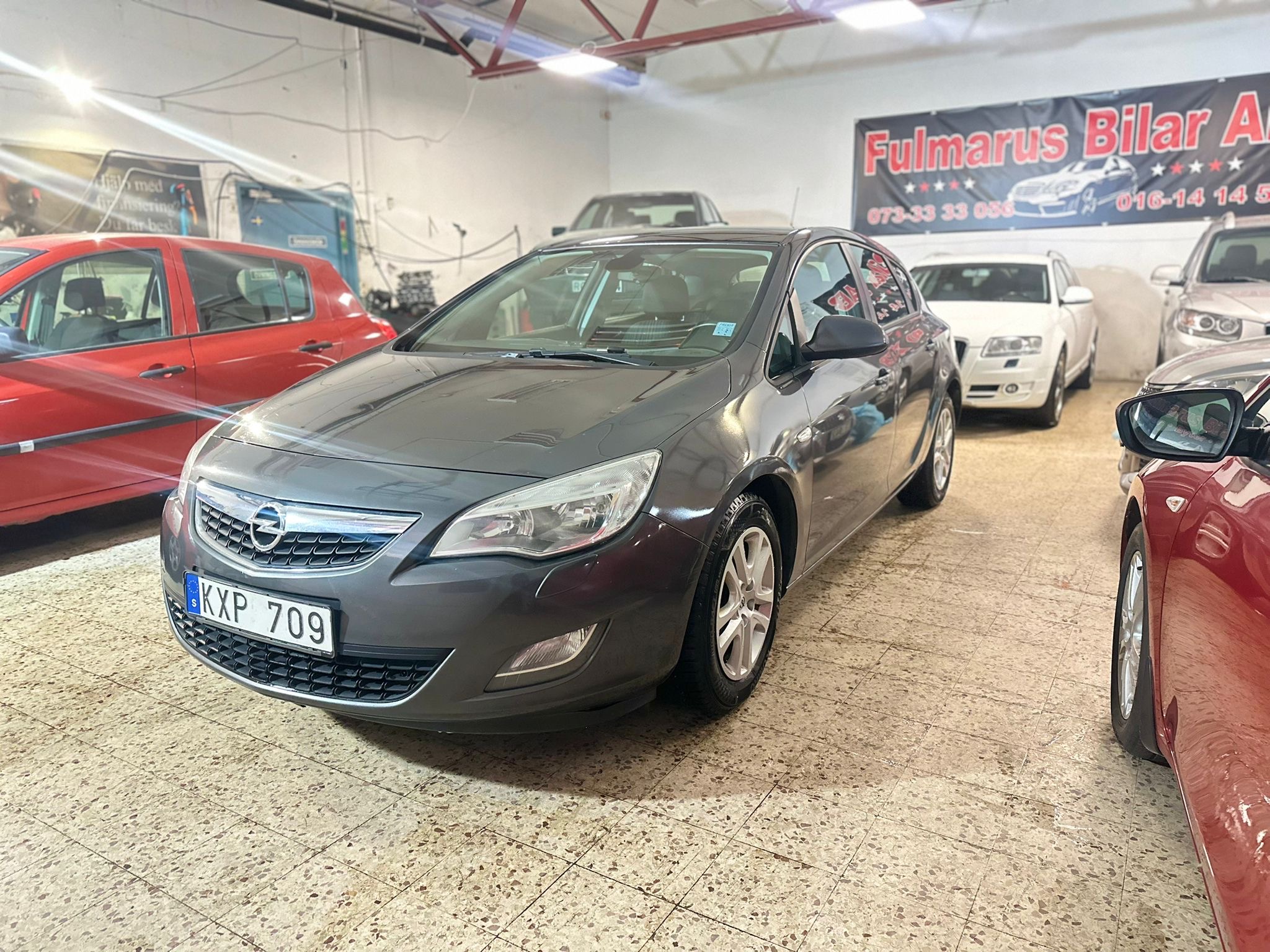 Opel Astra 2010, bild 3/39