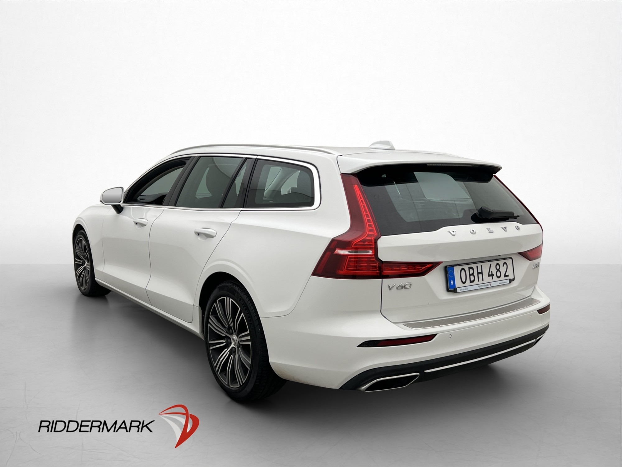 Volvo V60 D3 Inscription 2019, kuva 6/76