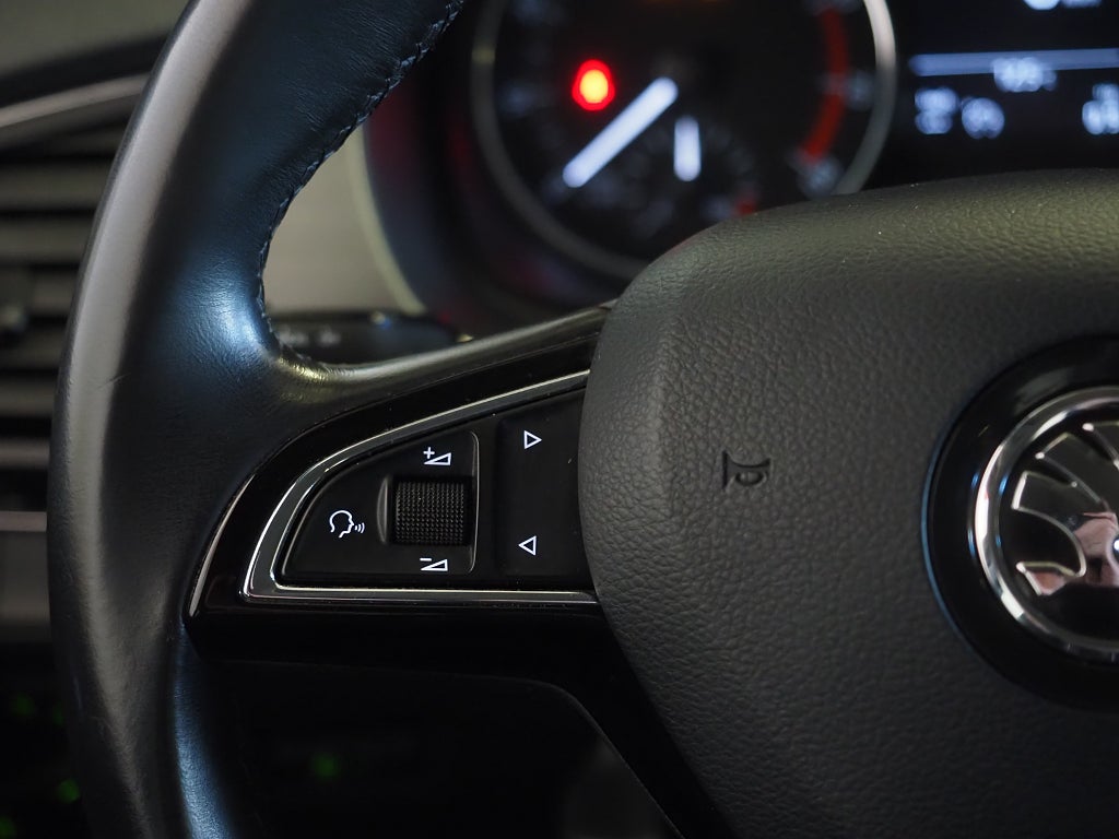 Skoda Fabia 1.0 TSI 95hk Style | Komfortpaket | 2018