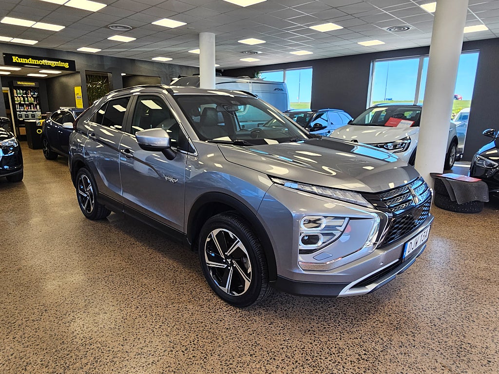 Mitsubishi Eclipse Cross PHEV 2.4 MIVEC S-AWC Fleet Edition MOMS