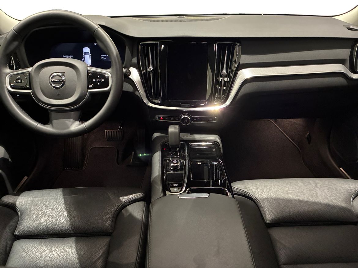 Volvo V60 T6 Plus Dark Nordic 2025, kuva 5/10