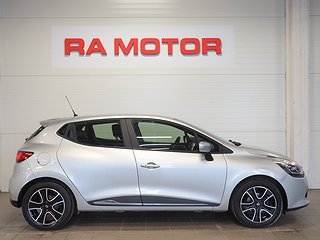 Halvkombi Renault Clio 4 av 19