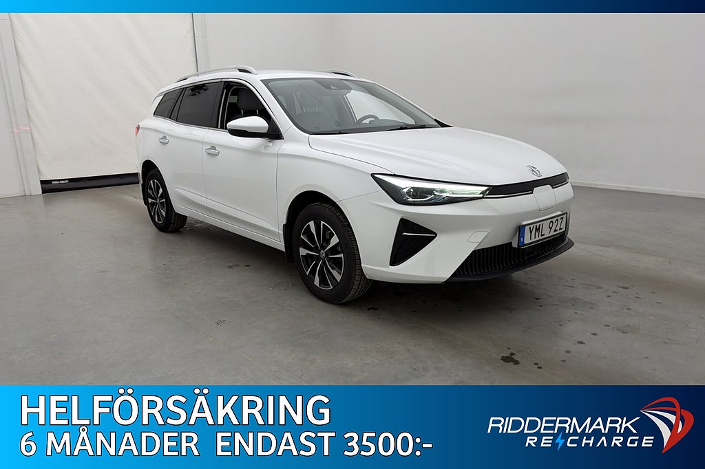 MG 5 Standard Range 50 kWh B-Kamera 1 Brukare Navi