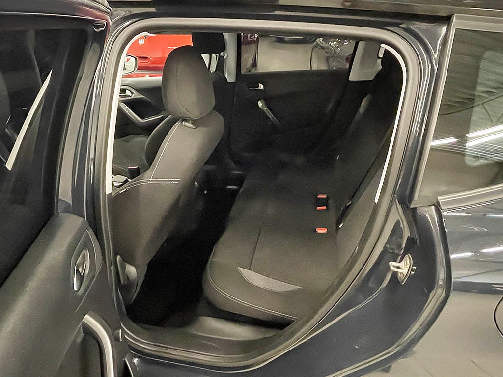 Peugeot 2008 PureTech 82Hk