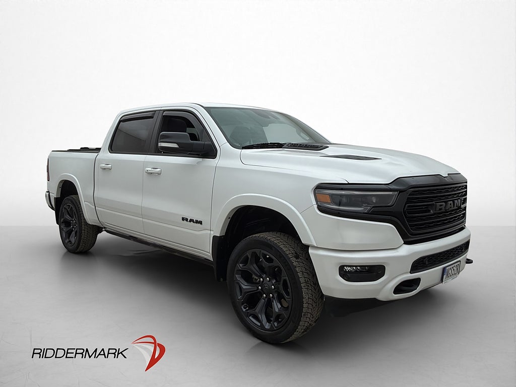 Dodge RAM Limited Night V8 4x4 Luft HUD Drag Pano H/K Moms