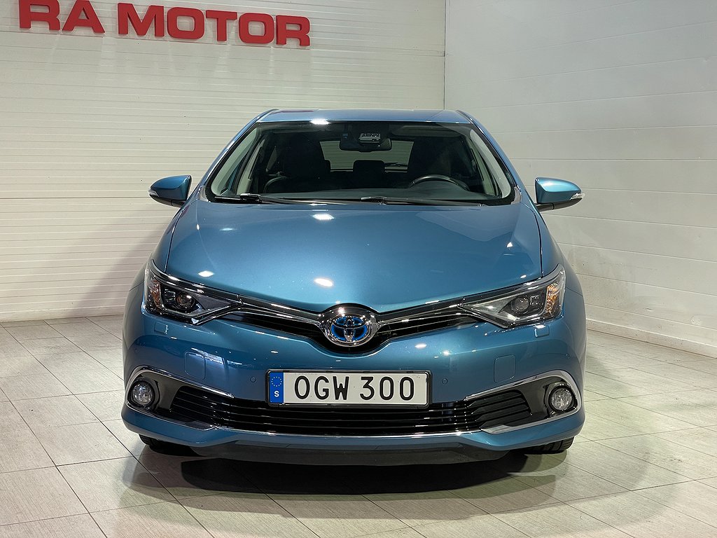 Toyota Auris Hybrid e-CVT Executive | Kamera | Farthållare 2016