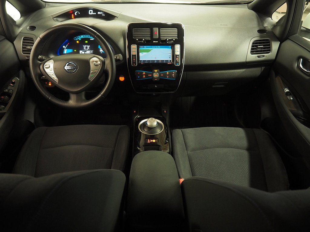 Nissan Leaf 30 kWh | Backkamera | Navi 2016
