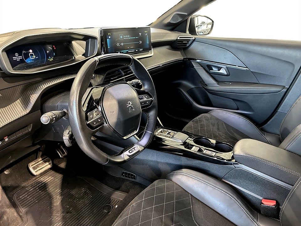 Bild på Peugeot e-208 GT 50 kWh 136hk Aut B-KAMERA CARPLAY