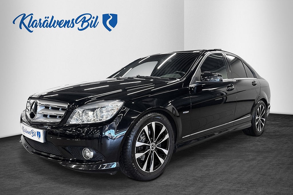 Mercedes-Benz C 180 CGI 5G-Tronic AMG Line (156hk) Panorama Dragkrok