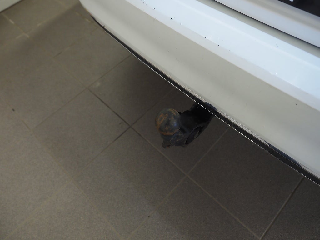 Volkswagen Passat SC GTE 1.4 TSI Plug-in Drag Cockpit Värmare Keyless GPS