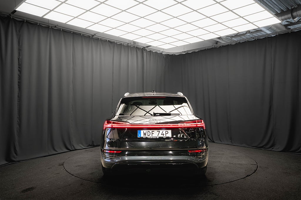 Audi q8-e-tron