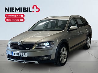 Skoda Octavia Scout 2.0 TDI 4x4 Premium Drag CANTON Kamera Mvärm Navi S&V