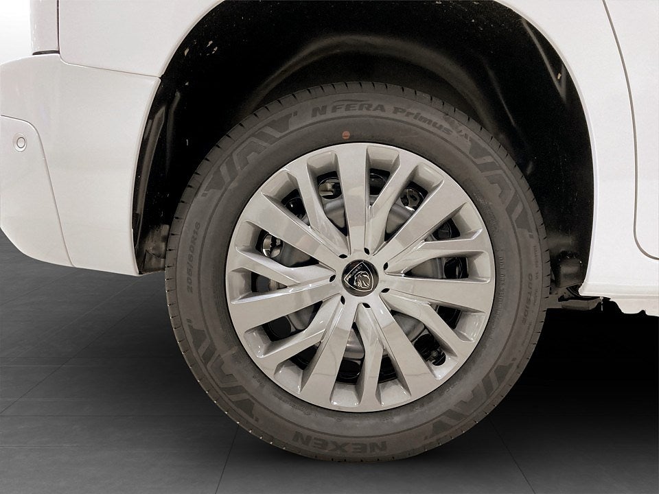 Bild på Peugeot Partner Plus BlueHDi 130hk Aut L1 - OMGÅENDE LEVERANS!