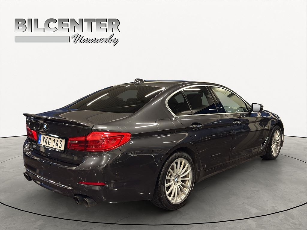 BMW 540 i Sedan Luxury Line 2017, kuva 3/52
