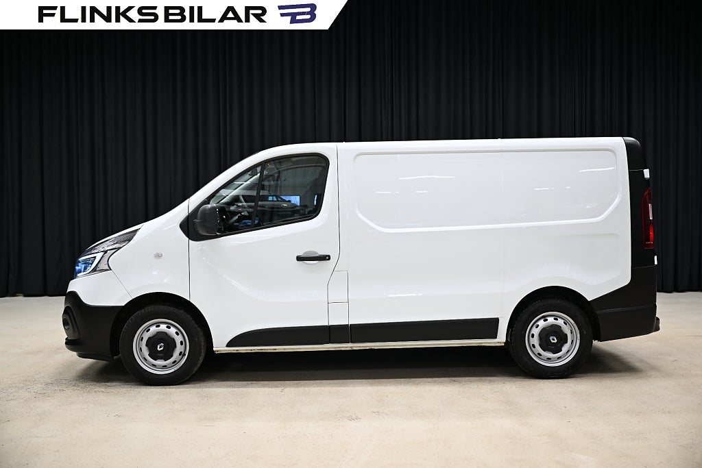 Renault trafic dCi 120HK Inredd|LED|Drag|Värmare|WorkSystem|Backkamera