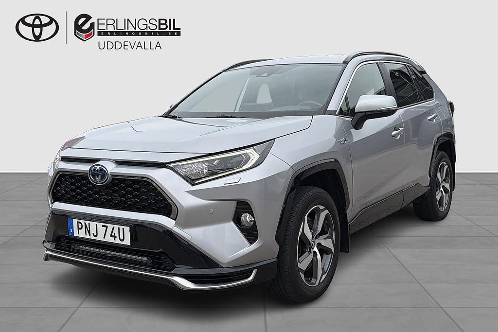 Toyota RAV4 PLUG-IN AWD-i X-EDITION V-HJUL LED-RAMP / MOMSBIL