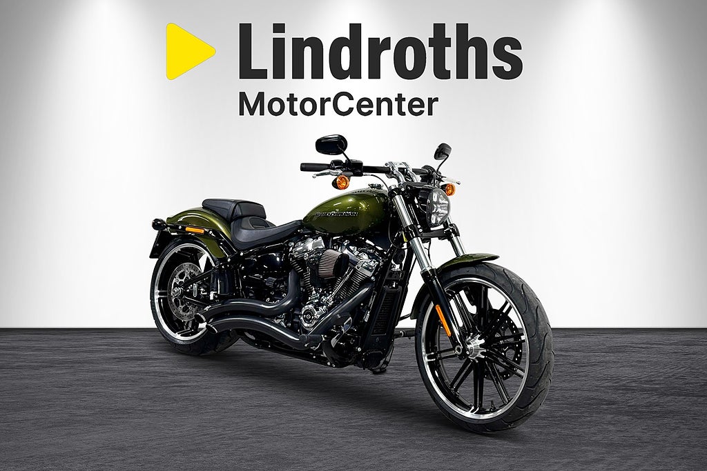 Harley-Davidson Breakout 114 " FRI FRAKT " 