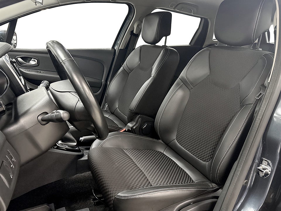 Bild på Renault Clio Intens Sport Tourer 1.2 TCe 118hk Aut NAVI