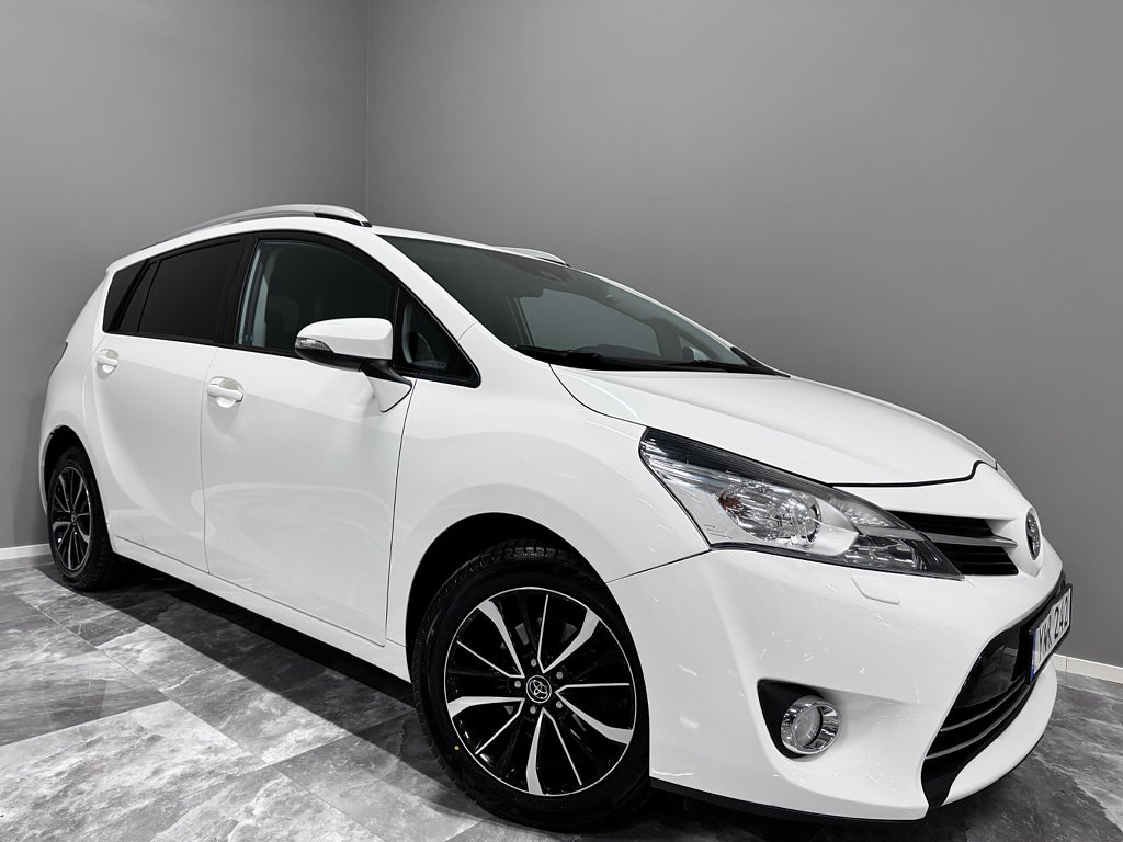 Toyota Verso 1.8 Auto/S Edition/Drag/GPS/Kamera/7Sits/Nyservad
