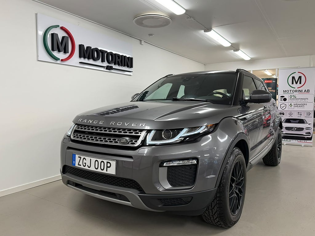 Land Rover Range Rover Evoque 2.0 TD4 AWD SE /Pano/Nyservad