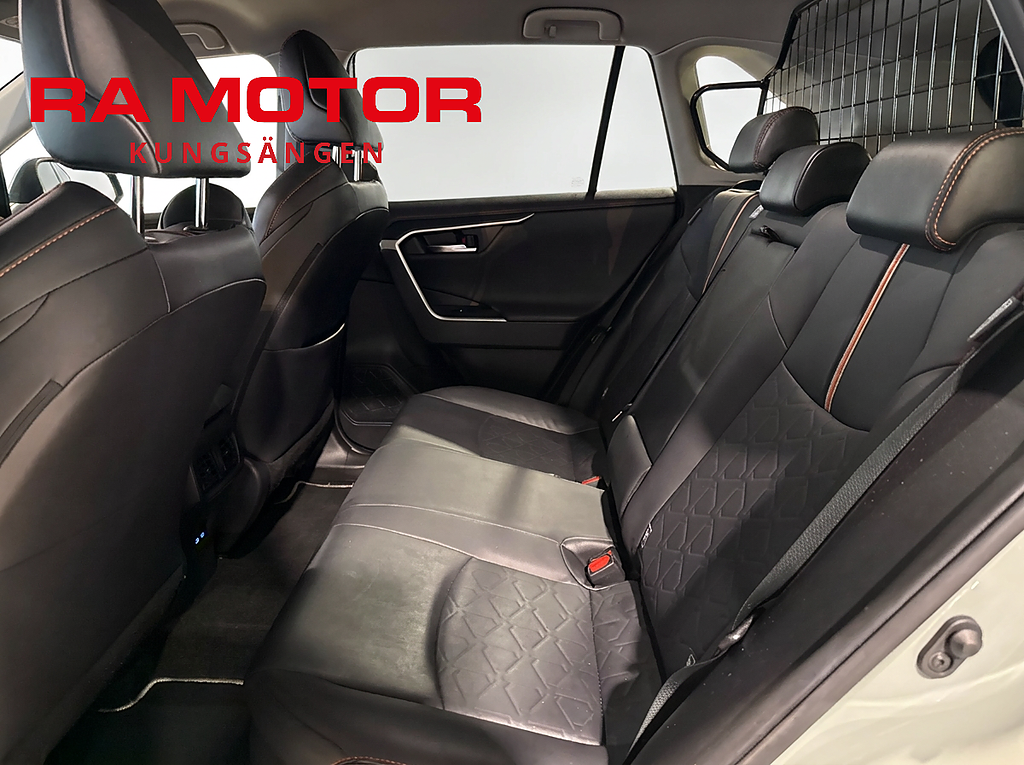 Toyota RAV4 2.5 Hybrid AWD 222hk | Adventure | B-kamera | Drag | 2022