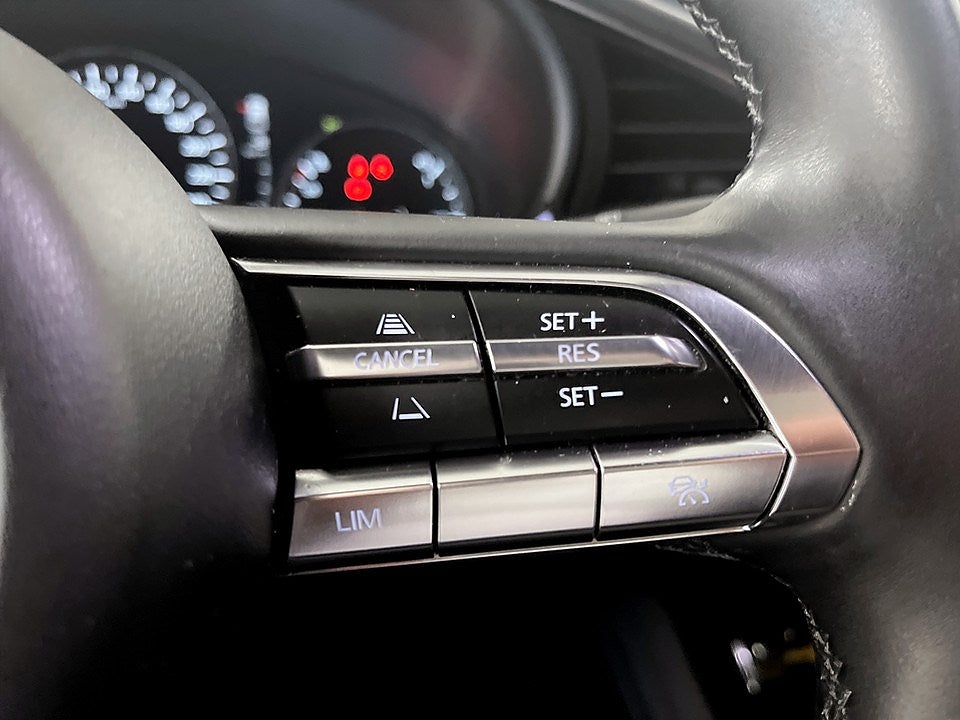 Bild på Mazda 3 Hatchback Sky+Tech 2.0 122hk Aut - B-KAMERA, BOSE