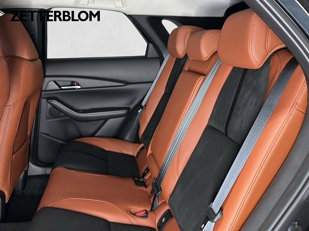 SUV Mazda CX-30 8 av 20