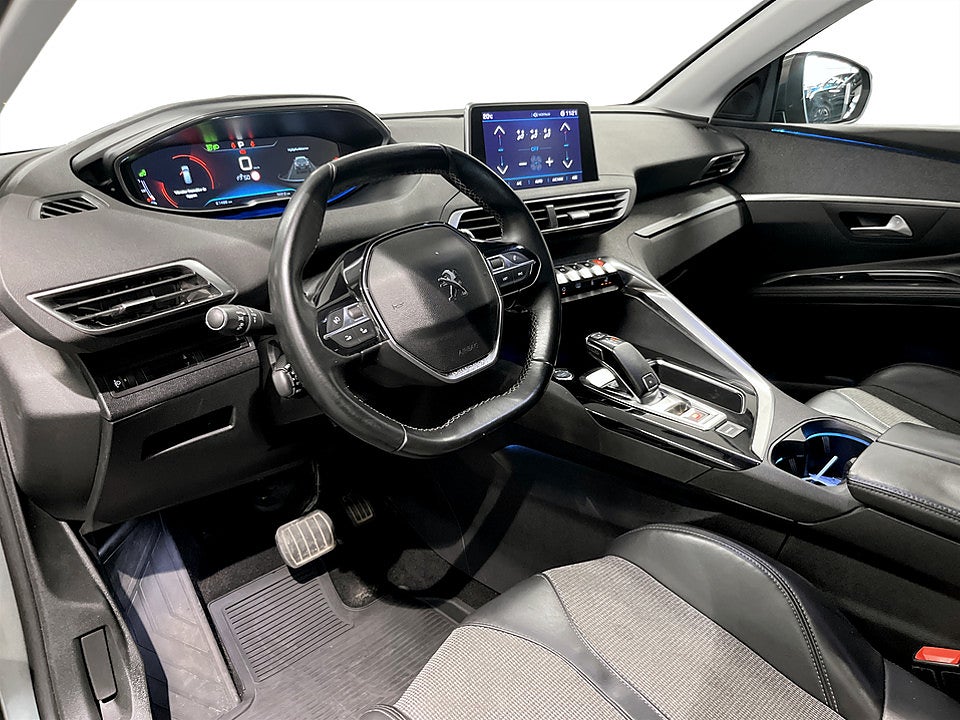 Bild på Peugeot 5008 Allure 1.6 THP 165hk Aut 7-SITS B-KAMERA CARPLAY