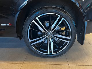 Volvo XC60 B5 AWD R-Design Kamera/Drag/SoV/MoK/AdaptivFart