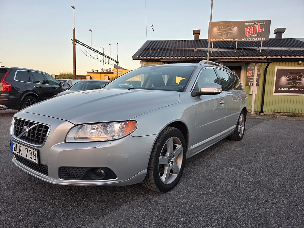 Volvo V70 2.4D Geartronic Business Summum