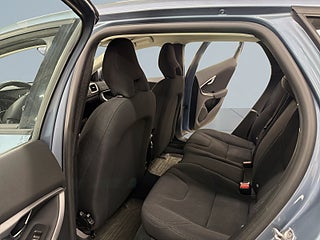 Volvo V40 T2 S&V-hjul/Pvärm/Farthållare/Bluetooth/Sätesvärm F&B